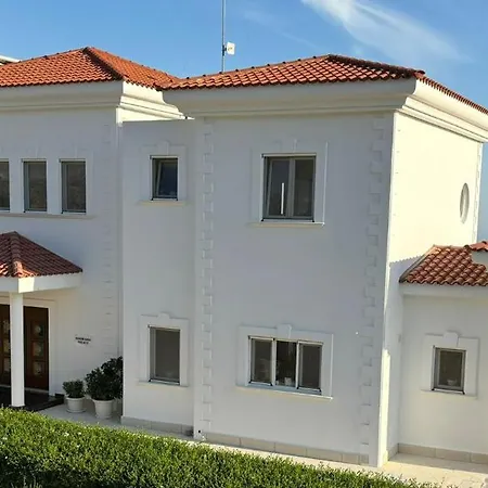 Panorama Palace - The Seaviews In Cyprus